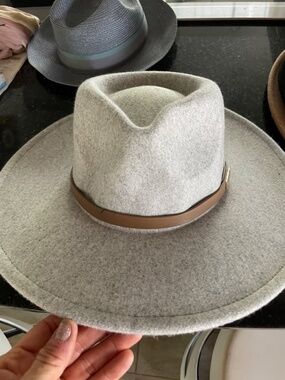Heather Gray Cowboy Cowgirl Hat w/brown band NEW grey